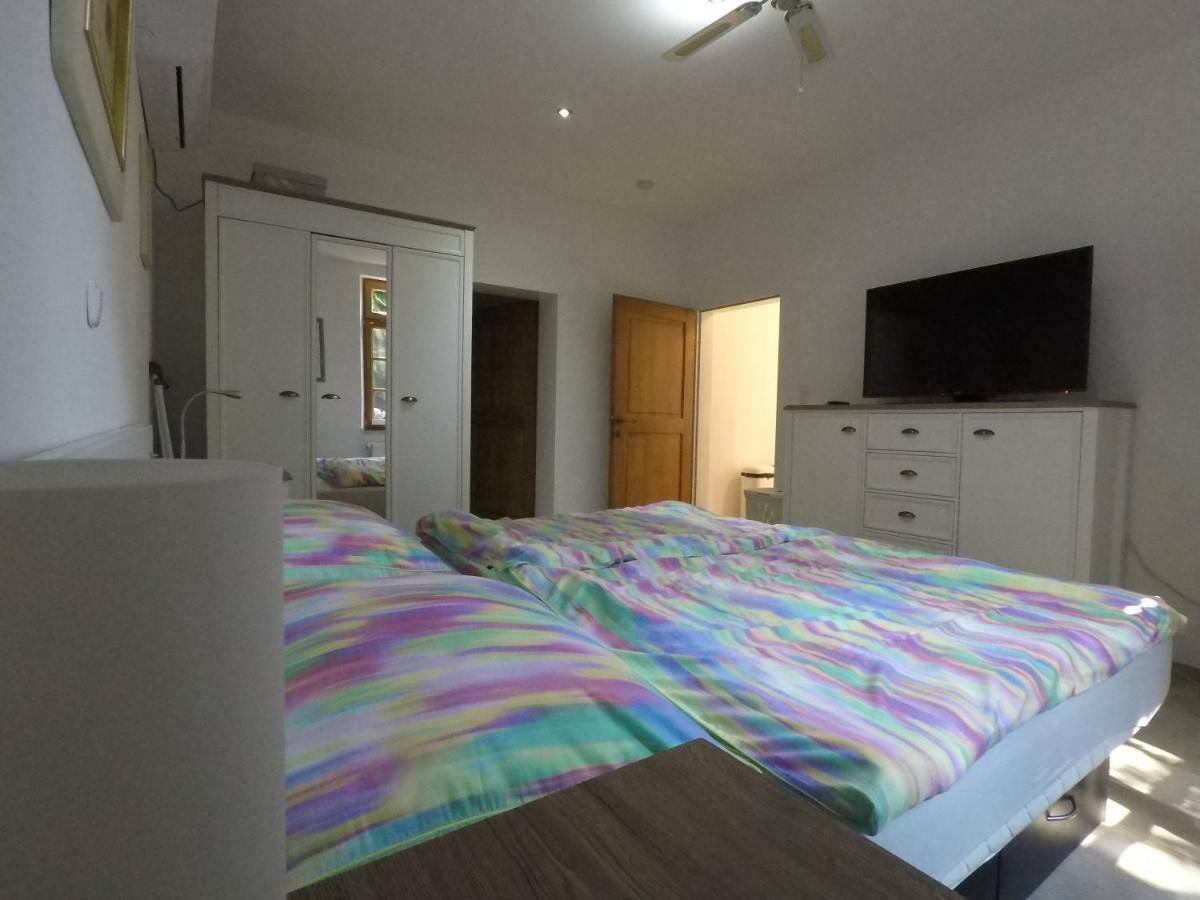 Ferienwohnung Auf Dem Sturmhof Grefrath Exterior photo